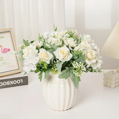 Vista 5 de Ramo de flores artificiales de seda artificial, 5 ramas, rosas pequeñas para bodas, hogar, oficina, mesas, decoración, 4 paquetes (champán)