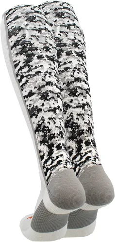 Vista 2 de TCK Calcetines de béisbol para jóvenes, niños u hombres, con diseño de camuflaje digital y longitud hasta por encima de la pantorrilla