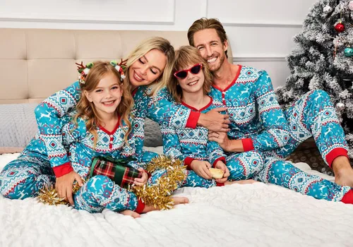 Vista 5 de Ekouaer Conjunto de pijama de Navidad familiar a juego para mujeres, hombres y niños, pijamas de manga larga, conjuntos de descanso para vacaciones