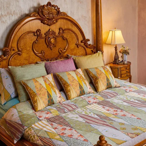 Vista 4 de The Chateau by Angel Strawbridge - Juego de funda de edredón tamaño King con diseño de museo