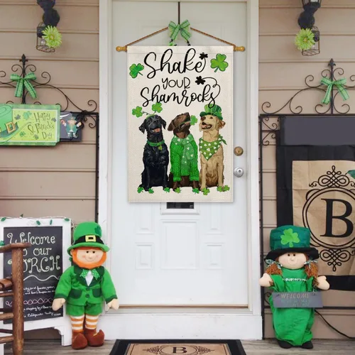 Vista 2 de AVOIN colorlife Shake Your Shamrocks - Bandera de casa del día de San Patricio, de 28 x 40 pulgadas, doble cara exterior, diseño de trébol