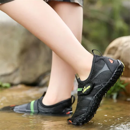Vista 4 de UBFEN - Zapatos de agua para niños y niñas - Ligeros y de secado rápido, para playa, deportes, natación y piscina - Disponibles para bebés, niños