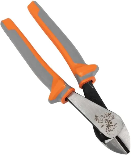 Vista 13 de Klein Tools 2288RINS Alicates Cortadores Diagonales Aislados de 1000V, Fabricados en EE.UU., Diseño de Alta Palanca, Cuchillas Endurecidas por