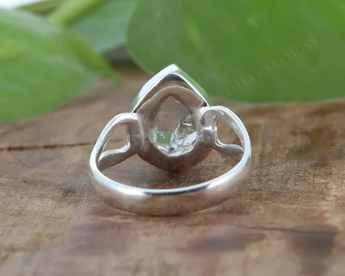 Vista 6 de Anillo de diamante Herkimer crudo Anillo de plata hecho a mano con piedra natal de abril Anillo Herkimer natural Plata maciza de ley 925