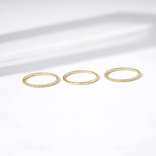 Vista 3 de Tienda Essentials Juego de 3 anillos apilables de plata esterlina chapada en oro de 14 quilates o rodio