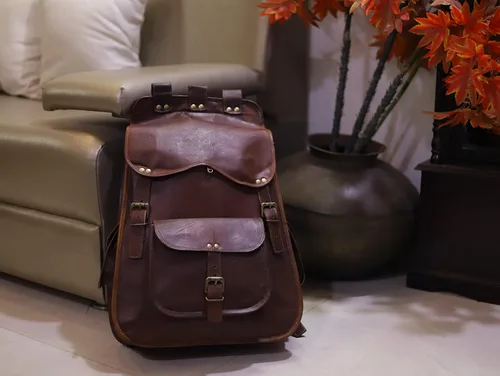 Vista 8 de cuero Mochila de cuero para computadora portátil para hombres y mujeres mejor mochila vintage mochila de viaje multi bolsillo mochila, Marrón, Glb 27