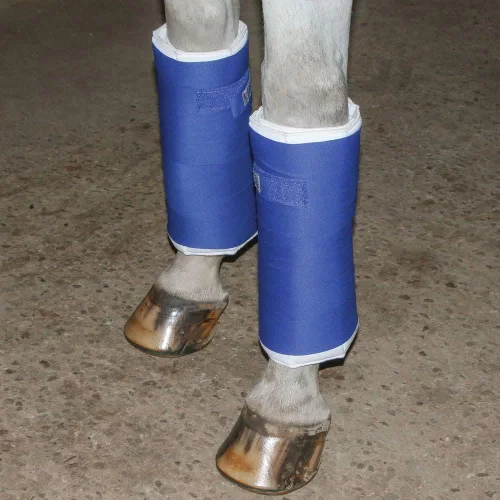 Vista 2 de UltraFlex Puffy Combo Quilted Horse Leg Wraps Quilted for Extra Comfort and Protection Standing Wraps for Horses Ideal for Stall and Trailer