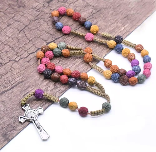 Vista 6 de Cruz de pared de crucifijo, cruz católica hecha a mano con cuentas de rosario, bautismo, oración religiosa, collar de cruz, colgante pectoral