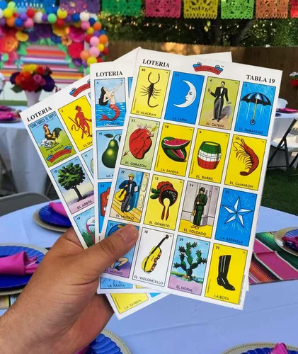 Vista 5 de Loteria Mexicana Tradicional Mini Don Clemente 20 Jugadores 160 Fichas - Juego de mesa mediano de bingo mexicano, 160 fichas de plástico para 20
