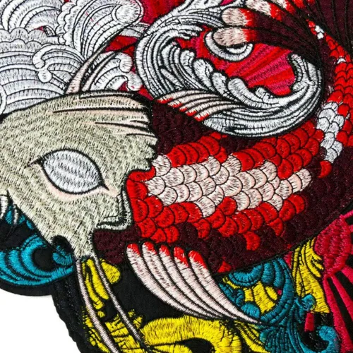 Vista 2 de Wixine Parche bordado de pez Koi japonés para coser con apliques, insignia, bricolaje, decoración de manualidades