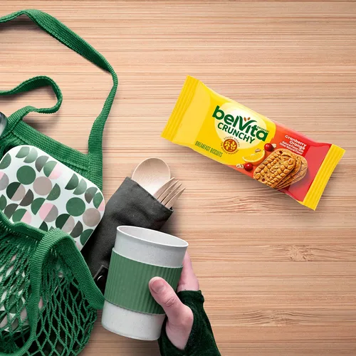 Vista 11 de belVita Galletas de barras de desayuno, naranja arándano, 8 paquetes
