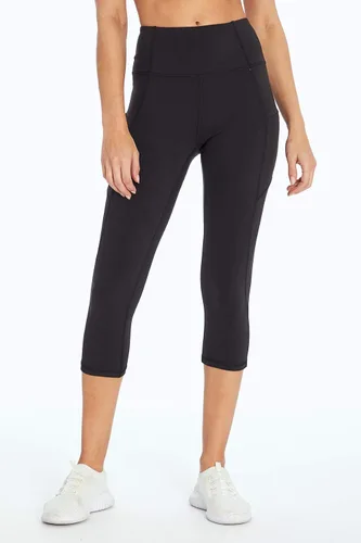 Vista 2 de Jessica Simpson Sportswear Leggings capri con bolsillo para control de abdomen para mujer