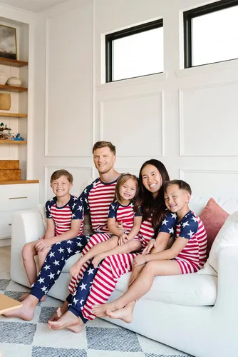 Vista 2 de The Children's Place Baby Family Matching, 4th of July American USA Pajamas Sets, Cotton