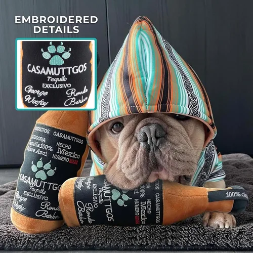 Vista 2 de Haute Diggity Casamuttgos Tequila, Juguetes de felpa para perros de diseñador con silbato interactivo, enriquecimiento estimulante para mascotas