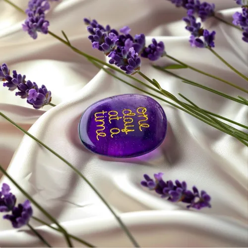 Vista 7 de Cristal curativo de amatista natural, un día a la vez, inspirador pensamiento de ti, regalos para mujeres y hombres