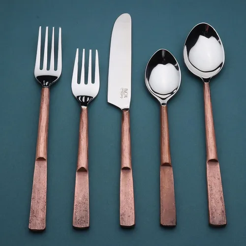 Vista 2 de INOX Artisans Celia Copper Antique - Juego de cubiertos (20 piezas)