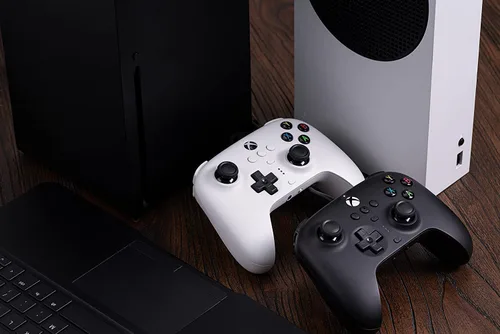 Vista 6 de 8Bitdo Ultimate Wired Controller for Xbox Series X, Xbox Series S, Xbox One, Windows 10 & Windows 11 - Officially Licensed (White)