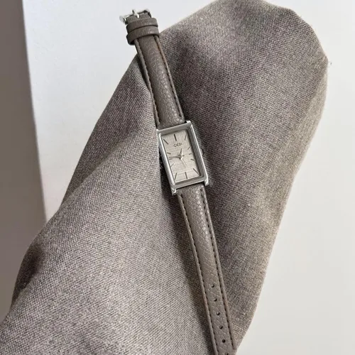 Vista 2 de FANMIS Reloj de pulsera rectangular vintage para mujer, reloj de cuarzo analógico para mujer, ultrafino, reloj de pulsera para mujer, reloj