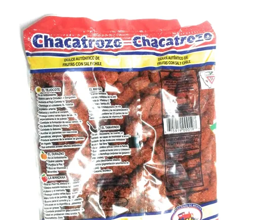 Vista 2 de Chaca-Chaca Tamarindo De Frutas Sal Y Chile Tamarindo Dulces Mexicanos Trocitos