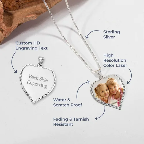 Vista 5 de Colgante personalizable PicturesOnGold.com con foto en forma de corazón grabado, collar con foto, colgante con foto con corte de diamante, 34 x 34