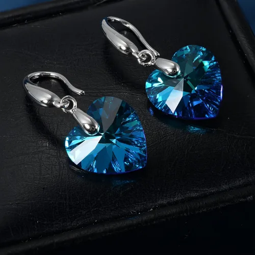 Vista 5 de Love Heart - Aretes de cristal austriaco para mujer, chapados en oro de 14 quilates, hipoalergénicos, para orejas sensibles, Cristal, Circonia cúbica