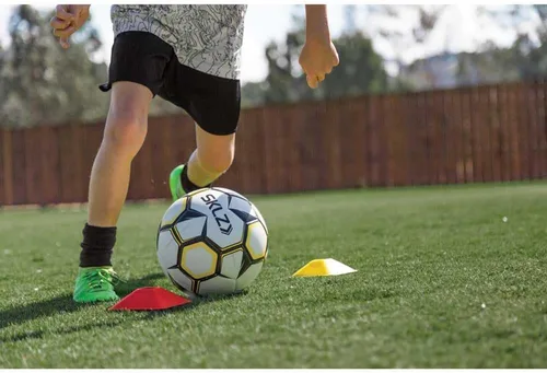 Vista 5 de SKLZ Conos Mini de 2 Pulgadas para Entrenamiento de Agilidad y Pliometría