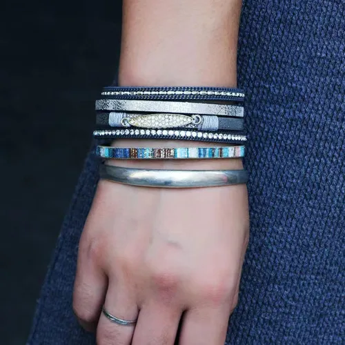 Vista 5 de KunBead Pulseras de cuero para mujer, hechas a mano, trenzadas, bohemias, multicapas, pulsera de pulsera para cumpleaños