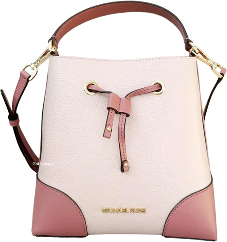 Vista 4 de MICHAEL KORS Mercer - Bolsa de cubo mediana con cordón, Polvo Oscuro Rubor Rosa