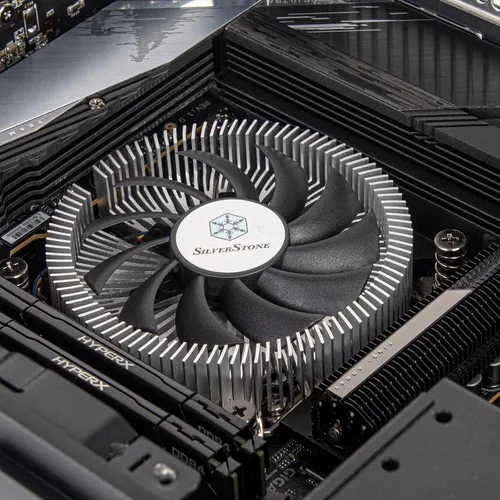 Vista 8 de Silverstone Tecnología NT07-1700 Solución térmica de perfil súper bajo para CPU LGA1700, SST-NT07-1700