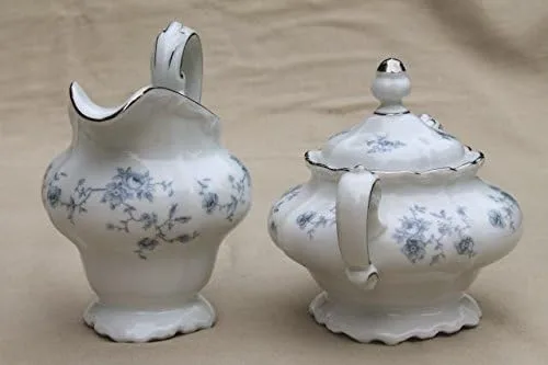 Vista 3 de Johan Haviland Blue Garland Sugar Bowl and Creamer Set, nuevo con caja