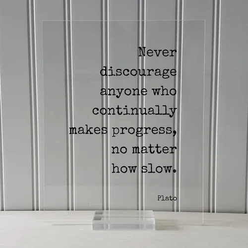 Vista 3 de The Burnt Branch Plato - Floating Quote - Never discourage anyone who continually makes progress no matter how slow - Growth Improvement Business