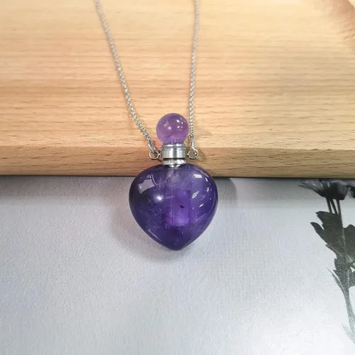 Vista 35 de Perfume Bottle Necklace Heart Shape, Amethyst Necklace Healing Crystal for Women, Essential Oil Diffuser Bottle Necklace Jewelry for Liquid