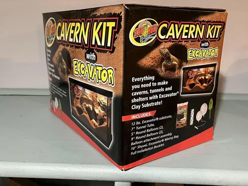 Vista 2 de Zoo Med Kit de caverna con excavadora