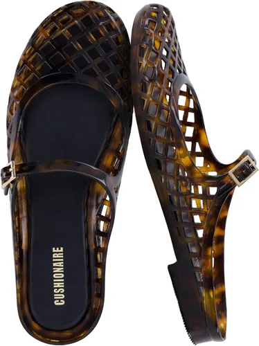 Vista 12 de CUSHIONAIRE Java - Zapatos planos de gelatina para mujer con correa ajustable, puntera cerrada, diseño de mula Mary Janes, sandalias impermeables