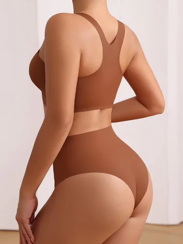 Vista 2 de SHENHE Conjunto de lencería de 2 piezas sin costuras para mujer, brasier con espalda cruzada y ropa interior de cintura alta