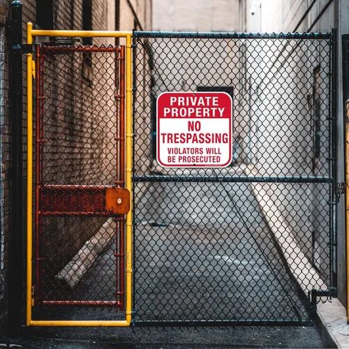 Vista 6 de Señal de propiedad privada No Trespassing ("Violators Will Be Prosecuted"), cuadrado de 12 x 12 pulgadas, aluminio libre de óxido .040, protección