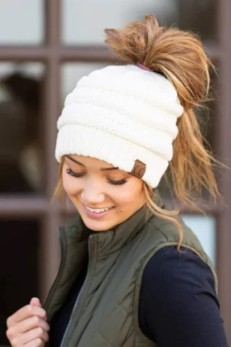 Vista 205 de Funky Junque - Gorro para mujer con ranura para cola de caballo