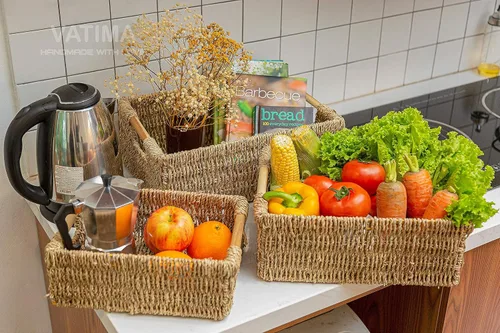 Vista 8 de VATIMA Cestas de hierba marina con asas de madera, juego de 3 cestas decorativas de mimbre natural para cocina