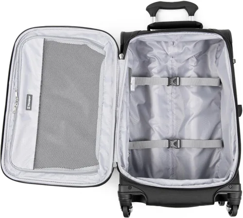 Vista 6 de Travelpro Luggage Maxlite 5 Juego de 2 piezas Bolsa suave y Rollaboard de 22 pulgadas, Negro