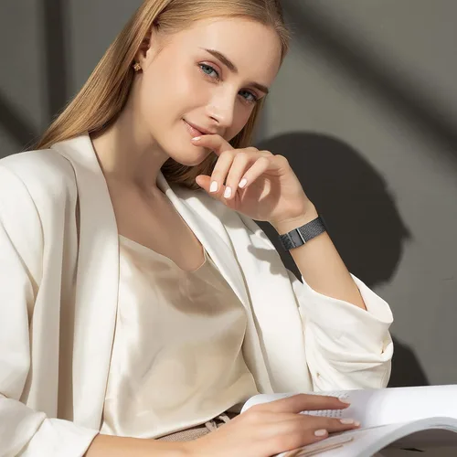 Vista 6 de Maledan Correa de metal compatible con Fitbit Versa 2 correas para hombres y mujeres, accesorios de repuesto de malla de acero inoxidable ajustable