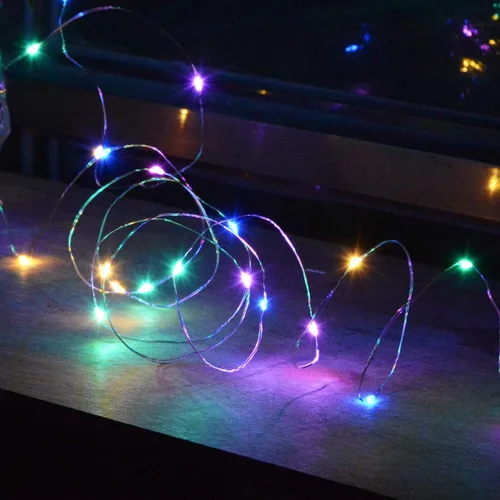 Vista 7 de Serie de 4 paquetes de 50 luces LED multicolores de Navidad, luces de cuento de hadas con batería, mini tira de luces LED alimentadas por