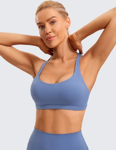Vista 2 de CRZ YOGA Sujetadores deportivos con tiras para mujer, brasier de yoga con relleno sin varillas, espalda cruzada, sexy, lindo entrenamiento