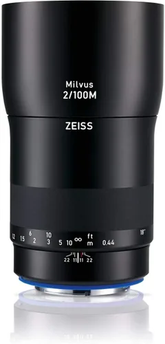 Vista 7 de Zeiss Milvus 3.937 in f/2 ZF. Lente macro para Nikon F
