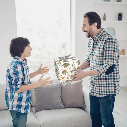 Vista 5 de RiukRaiu Papel de regalo de dinosaurio para niños y niñas, divertido papel de regalo T-Rex para cumpleaños, fiesta, baby shower, 8 hojas plegadas