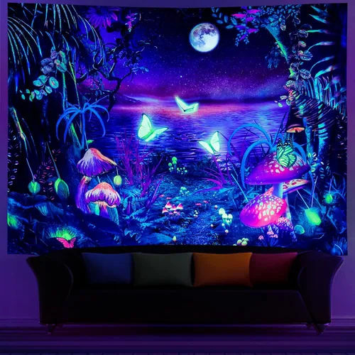 Vista 3 de Serborlur Tapiz de luna de bosque de fantasía, luz negra, reactivo a los rayos UV, mariposa, galaxia, espacial, tapiz para colgar en la pared, telón