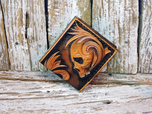 Vista 2 de Men's 3D Genuine Leather Wallet, Hand-Carved, Hand-Painted, Leather Carving, Custom wallet, Personalized wallet, Native American wallet, Skull, Red