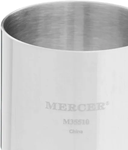 Vista 2 de Mercer Culinary Molde de acero para anillos de chef, 2 pulgadas x 1.75 pulgadas, inoxidable