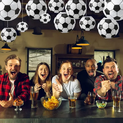 Vista 4 de 16 linternas de papel deportivas de fútbol de varios tamaños, para interiores y exteriores, para fiestas, decoraciones de fiesta de fútbol, temática