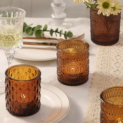 Vista 3 de DARJEN Paquete de 12 tarros de vela de ámbar para hacer velas - 3 estilos de tarros de vidrio para hacer velas a granel con tapas de bambú