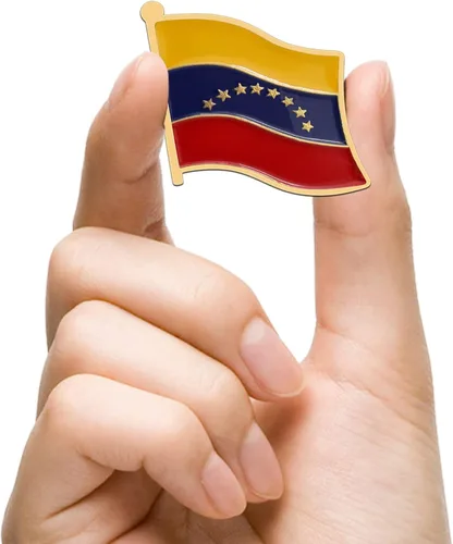 Vista 4 de 1250100 pines de bandera de la República Bolivariana de Venezuela a granel esmaltados para recuerdo, broche de solapa de metal Venezuela, broche
